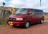 Volkswagen T4 Caravelle kein Multivan, in schicker Fa... - Volkswagen T4 Caravelle mit Diesel-Antrieb: Automatik