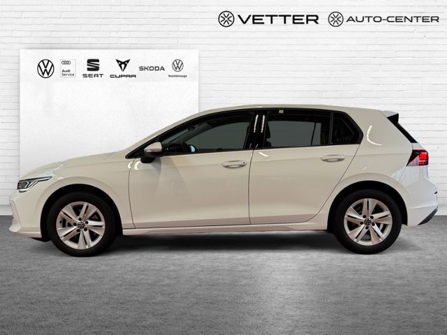 Fahrzeugabbildung Volkswagen Golf VIII 1.5 eTSI DSG 85 kW Life KLIMA ALU