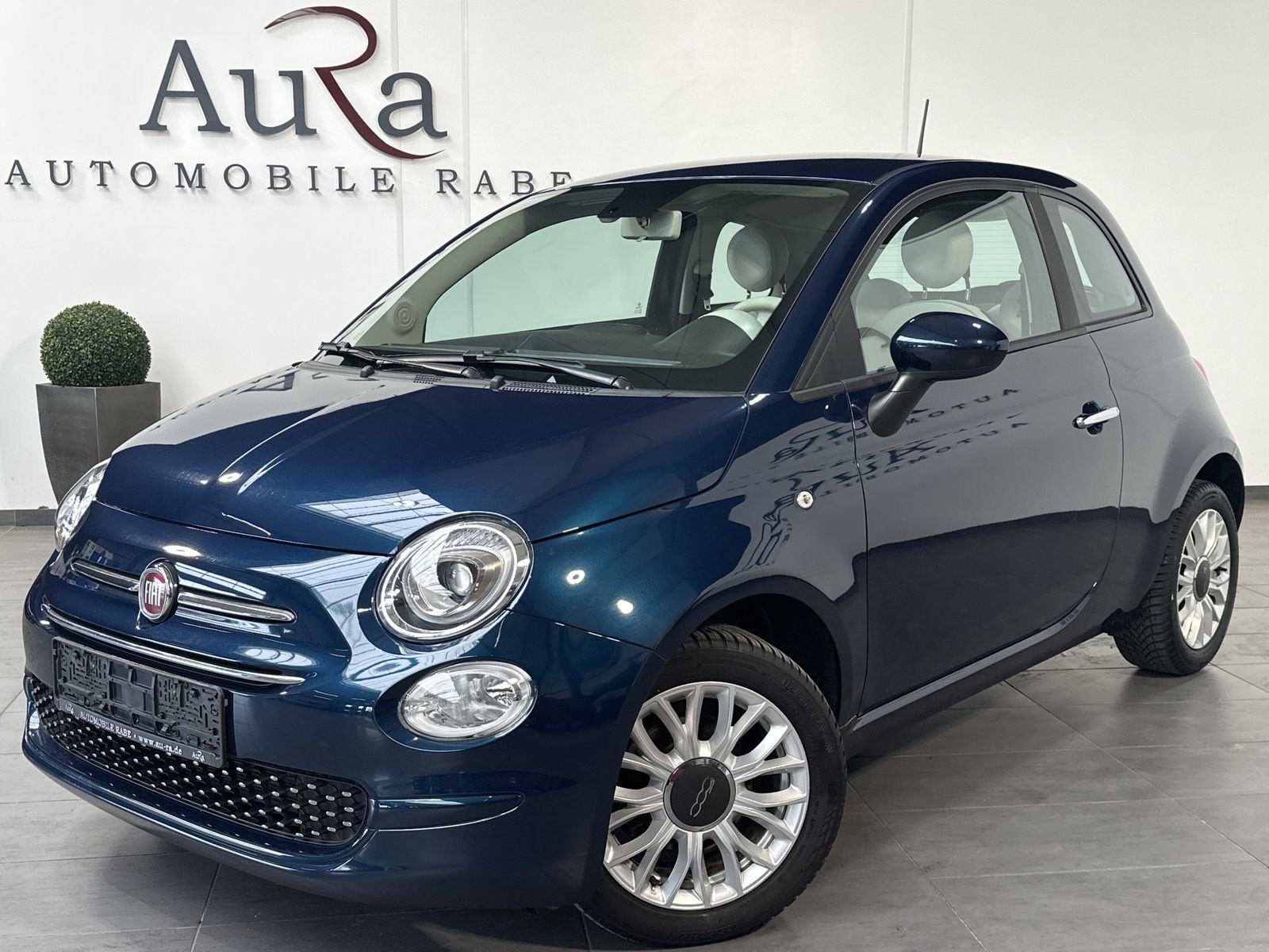Fahrzeugabbildung Fiat 500 1.0 Lounge PDC+CARPLAY+TEMPOMAT+KLIMA+15Zo