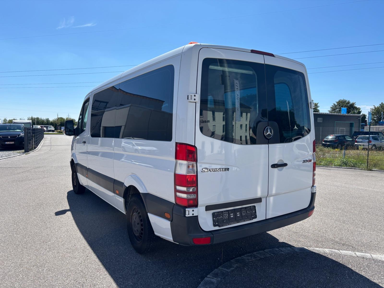Mercedes-Benz Sprinter 213 CDI 9-Sitzer Scheckheft