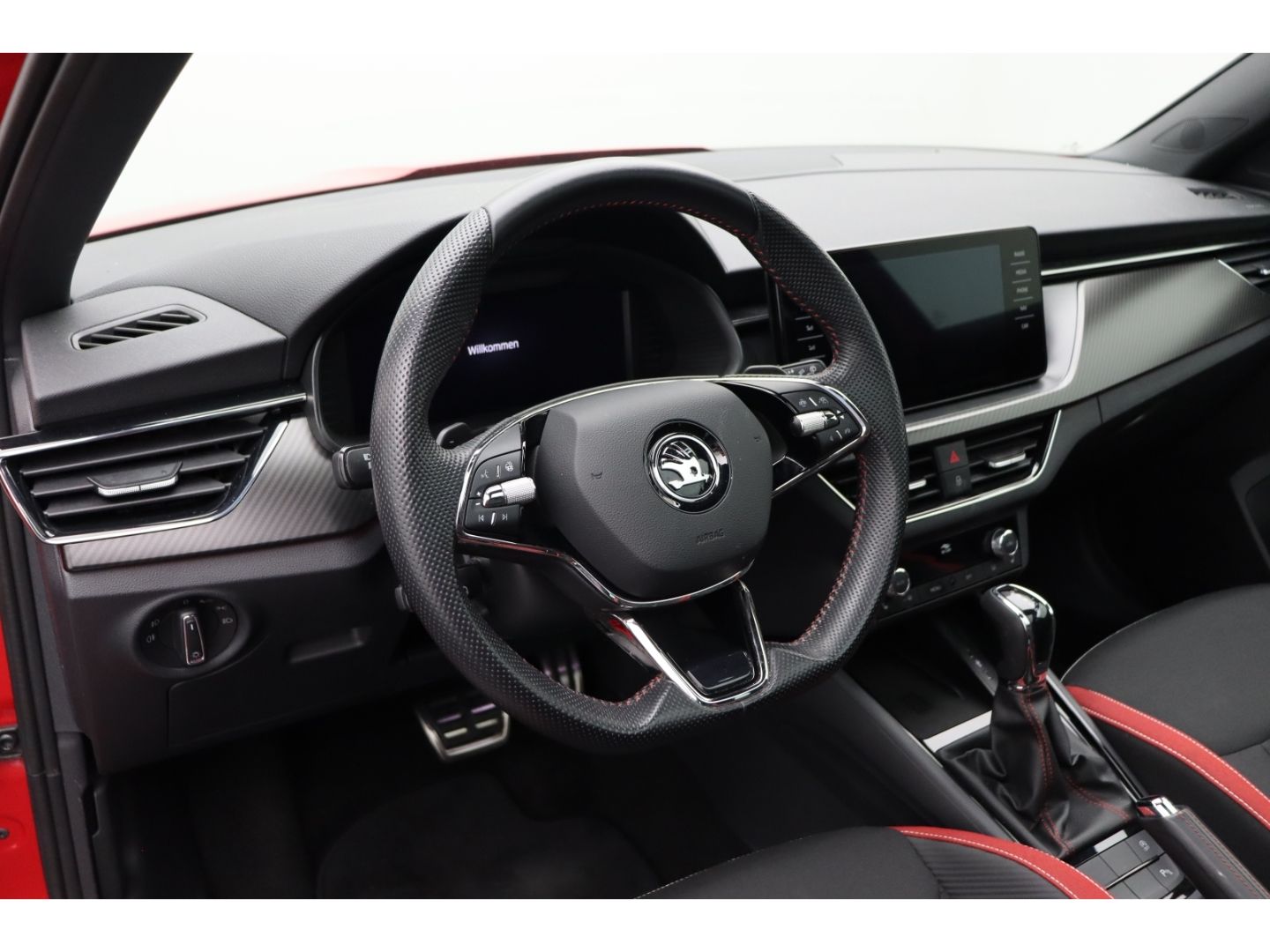 Fahrzeugabbildung SKODA Kamiq Monte Carlo 1,5 TSI AHK-klappbar Panorama