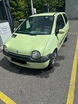 Renault Twingo, Baujahr 2005, Motor 1.2 - Renault Twingo: Motor