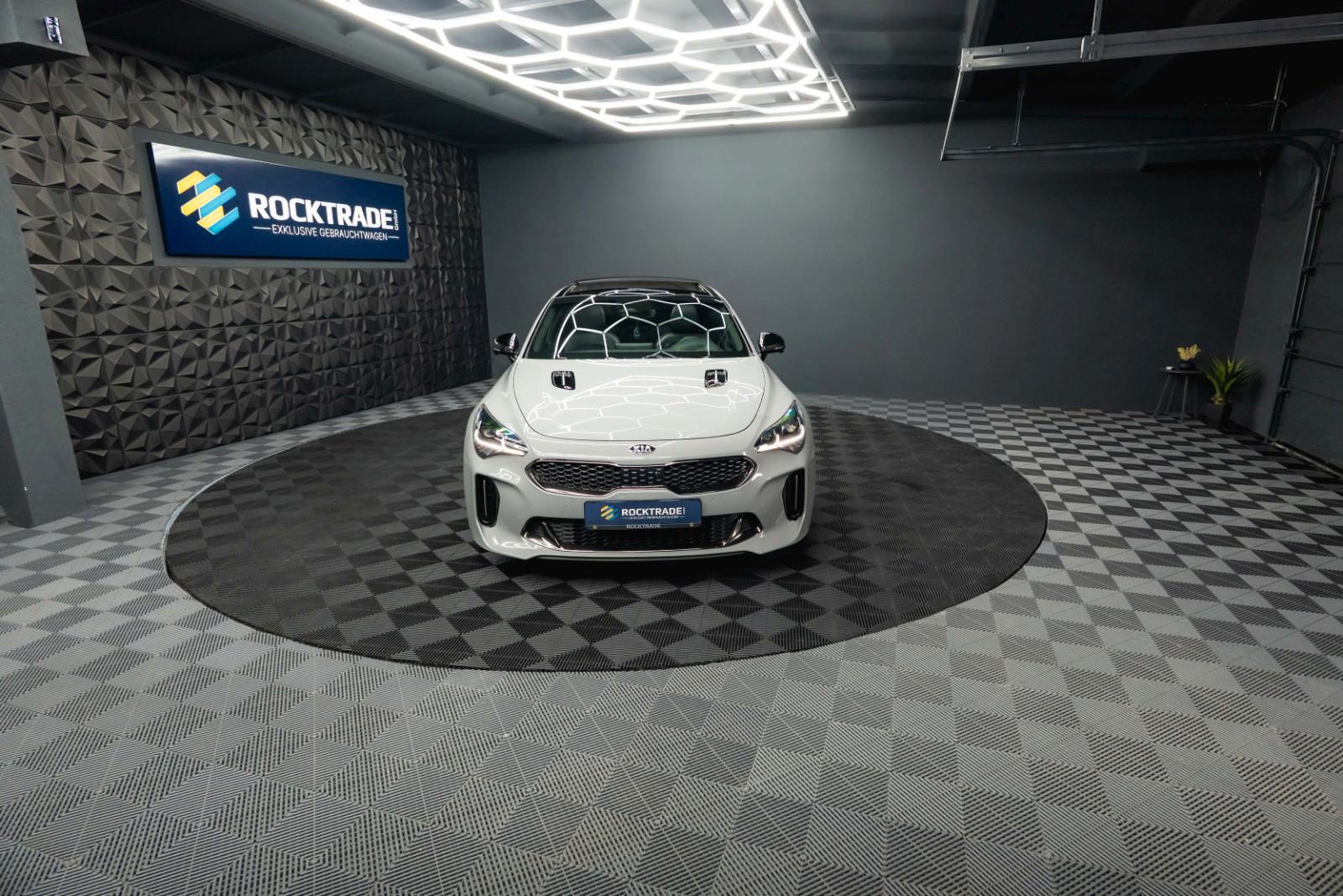 Kia Stinger GT 4WD Performance Pano ACC LED, миниатюра 3