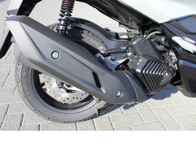 Honda Forza125 *Aktion*