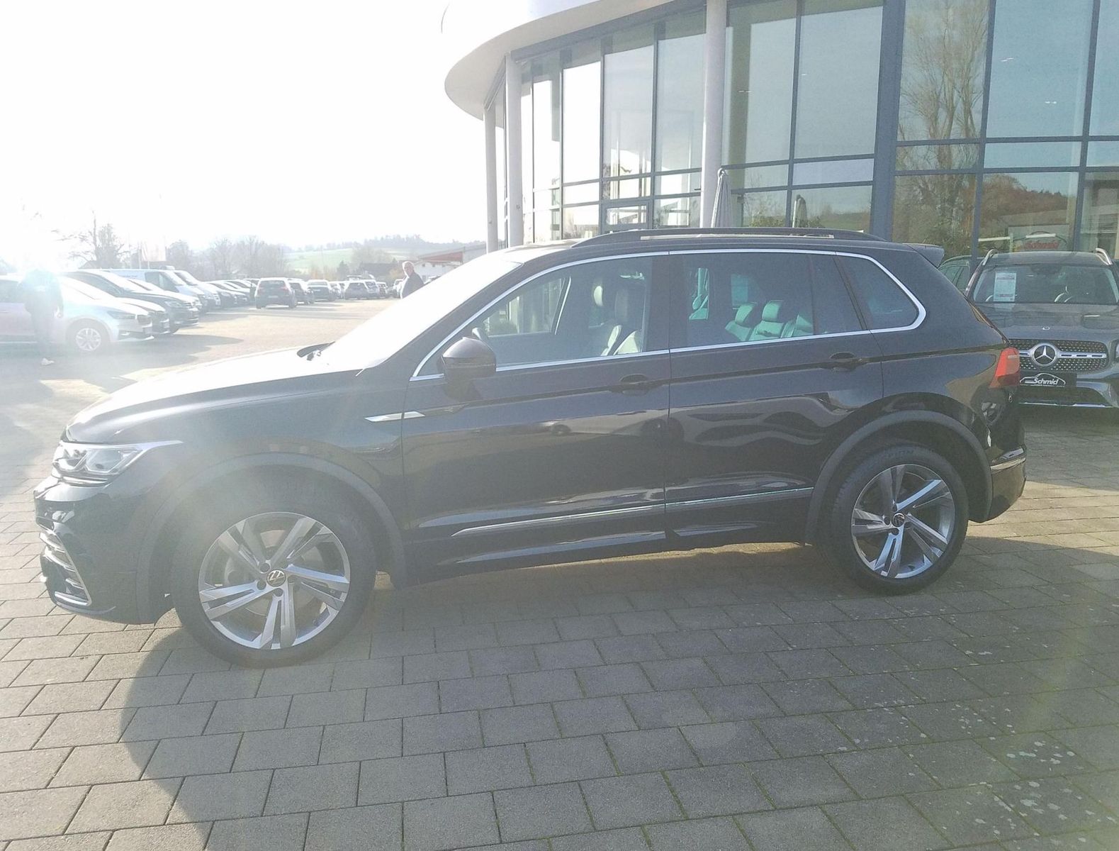 Volkswagen Tiguan 2.0 TDI, 4 Motion, R-Line*AHK*NAVI*MAT... foto 3