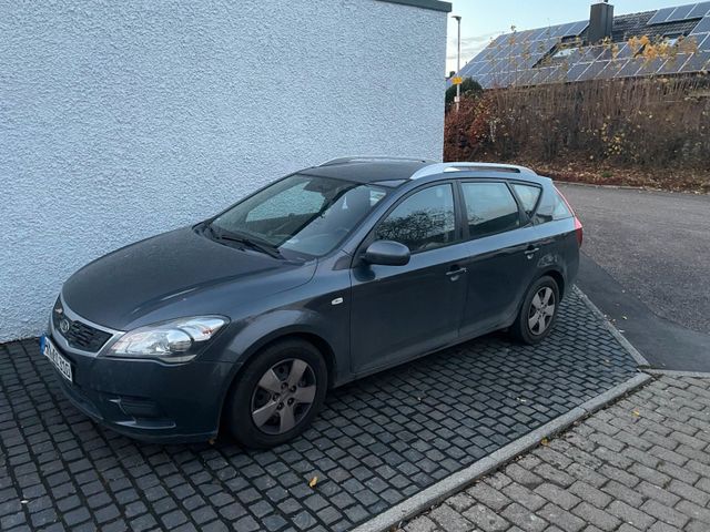 Kia ceed sw