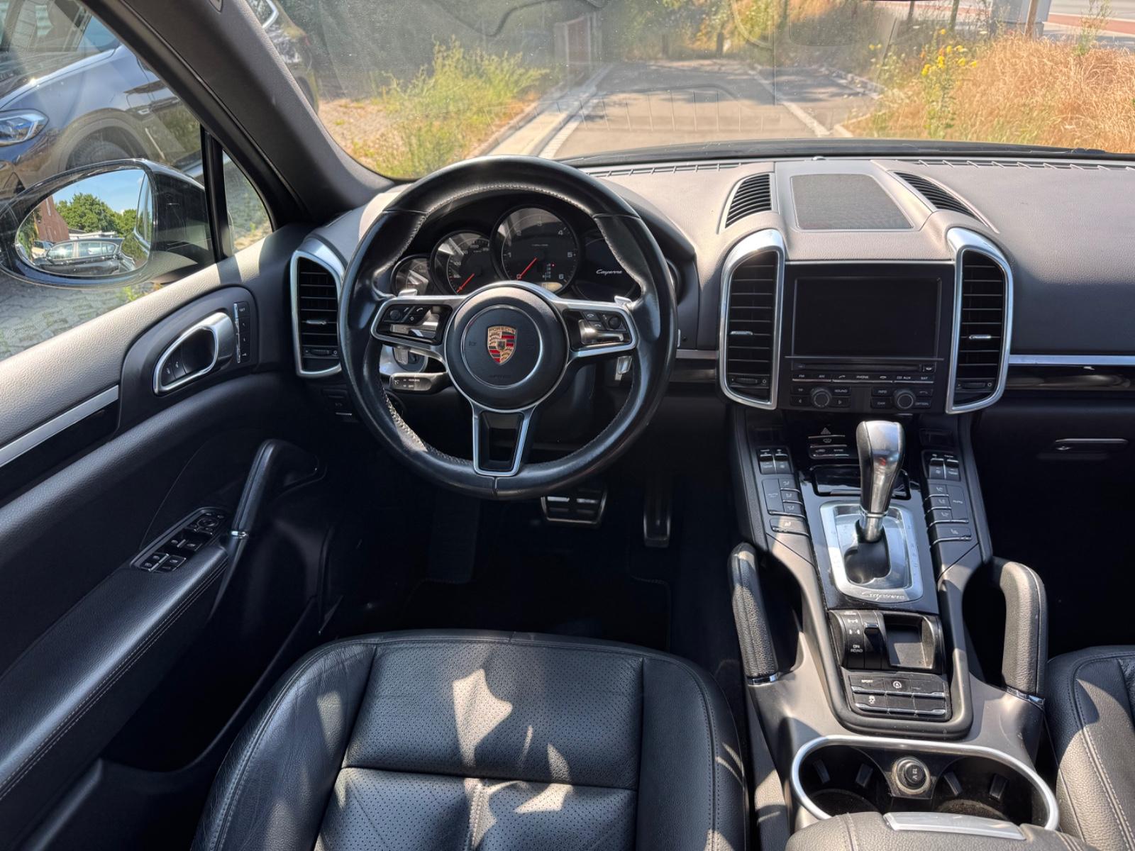 Porsche Cayenne Diesel S/GSD/Memory/4xSHZ/Tempo/Bose/22"