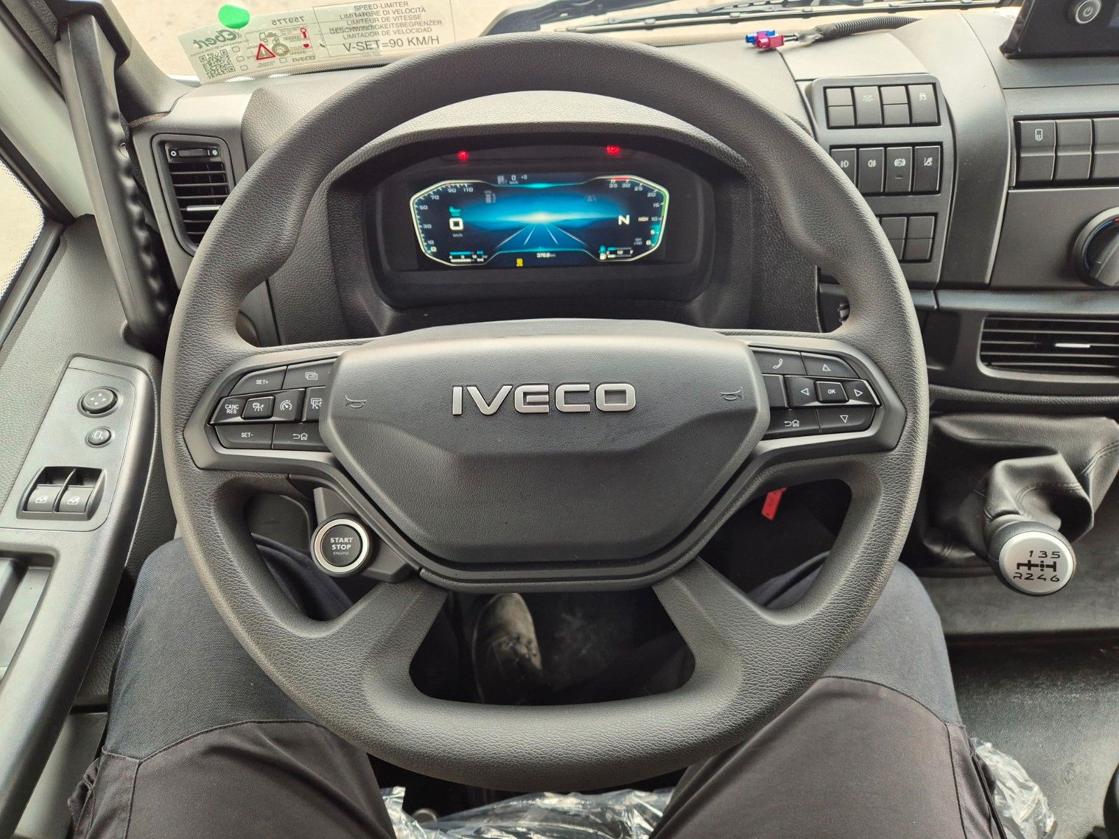 Fahrzeugabbildung Iveco Eurocargo ML75E21/P LBW Spoiler 3 Sitze Klima