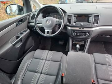 Volkswagen Sharan - 10