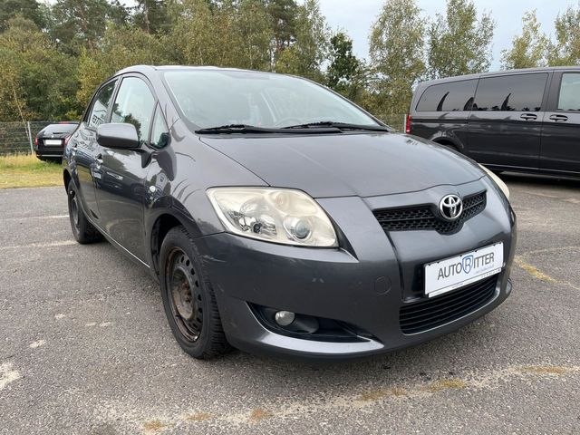 Toyota Auris Klimaautomatik Frontantrieb