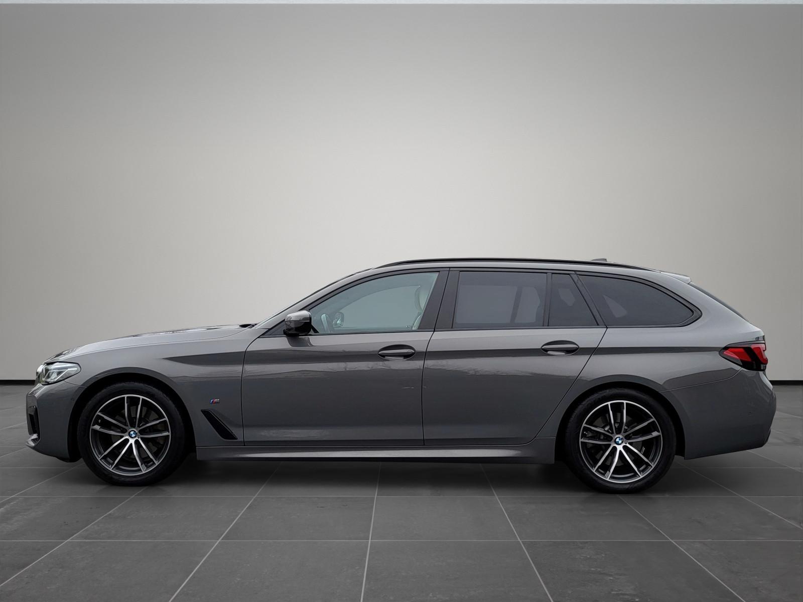 BMW 520 d Tour. M Sport LASER|HUD|H&K|R-KAM|KEYLESS