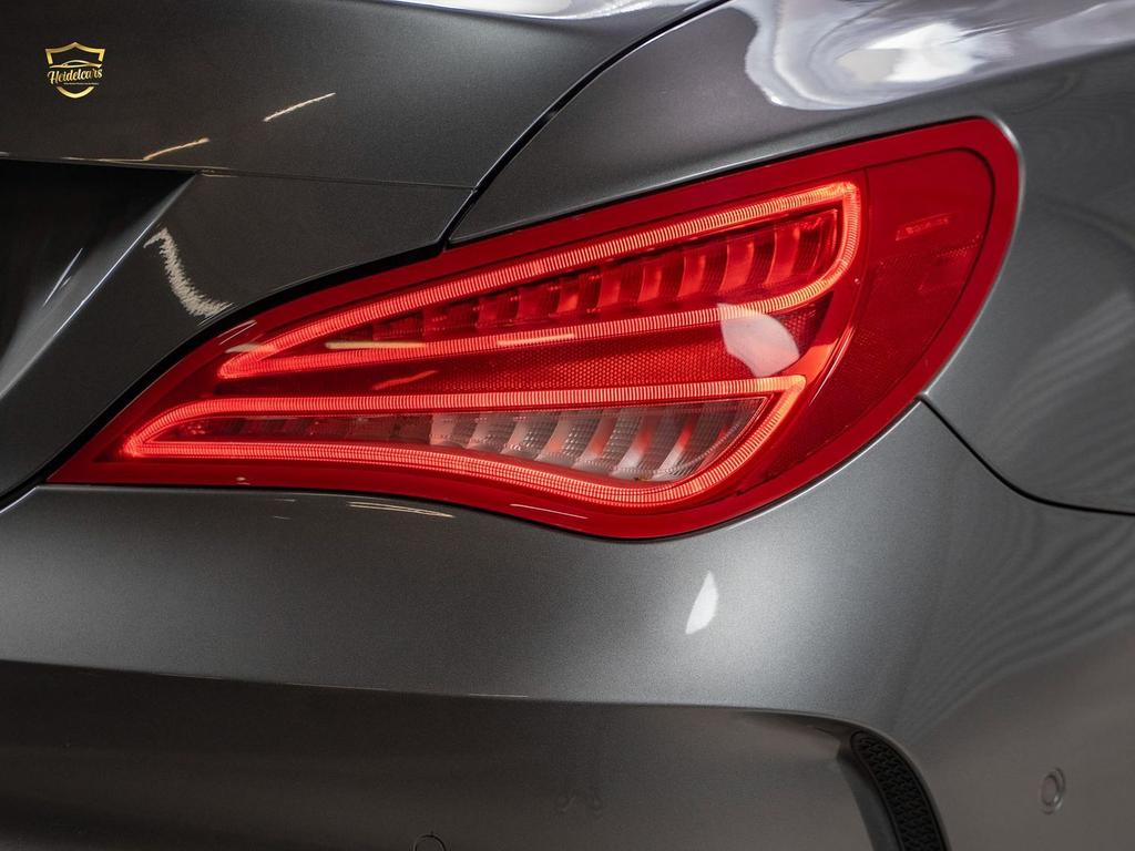 Mercedes-Benz CLA 220