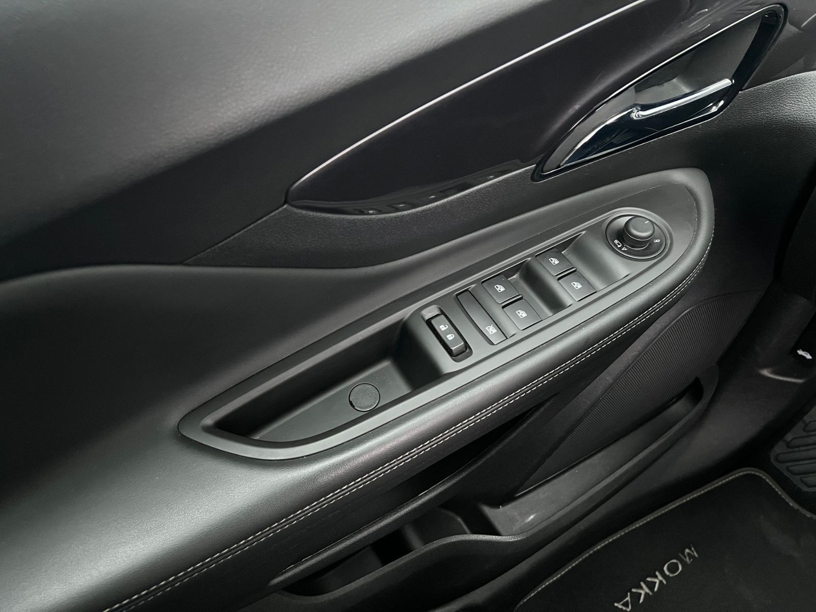 Fahrzeugabbildung Opel Mokka X Innovation 1.4 Turbo Automatik *AHK, Nav