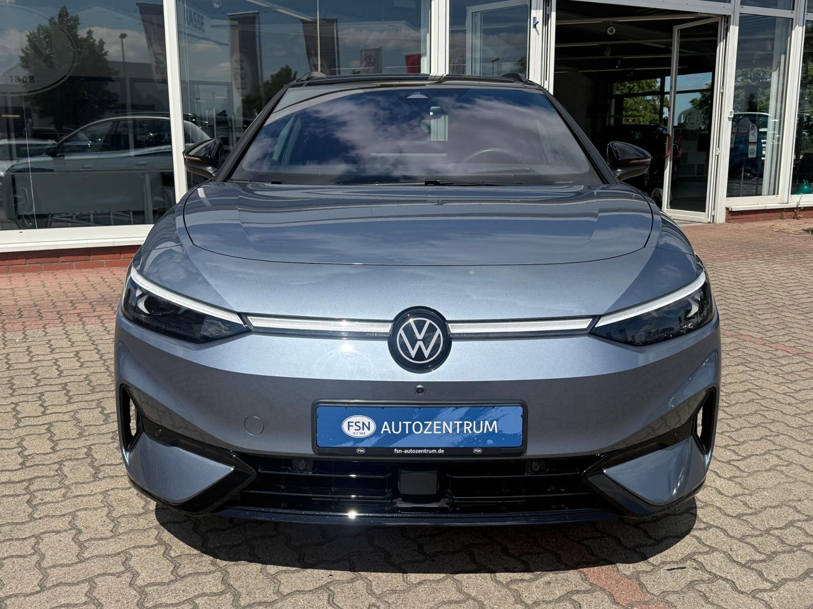 Volkswagen ID.7 Pro Matrix AHK 360° HeadUp Pano DCC