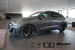 AUDI Q8 50 TDI S line | S-Sportsitze | Pano | B&O AUDI Q8 50 TDI S line | S-Sportsitze | Pano | B&O