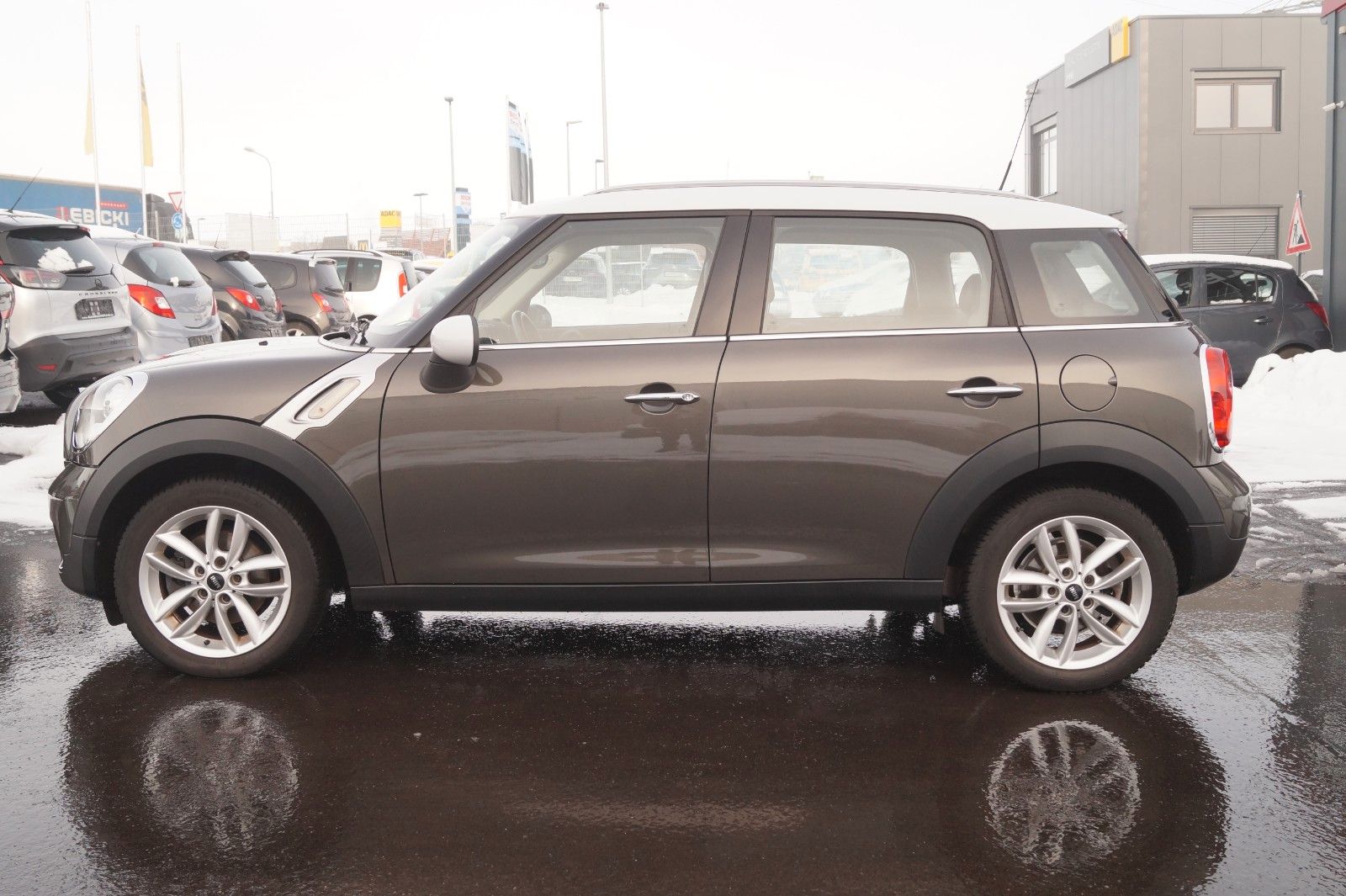 Fahrzeugabbildung MINI COOPER Countryman Cooper *TÜV neu + Garantie