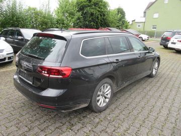 Volkswagen Passat Variant - 2