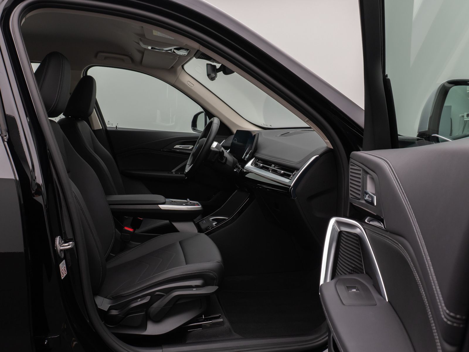Fahrzeugabbildung BMW X1 sD18i xLine Kamera DAB Komfort Alarm AHK LED