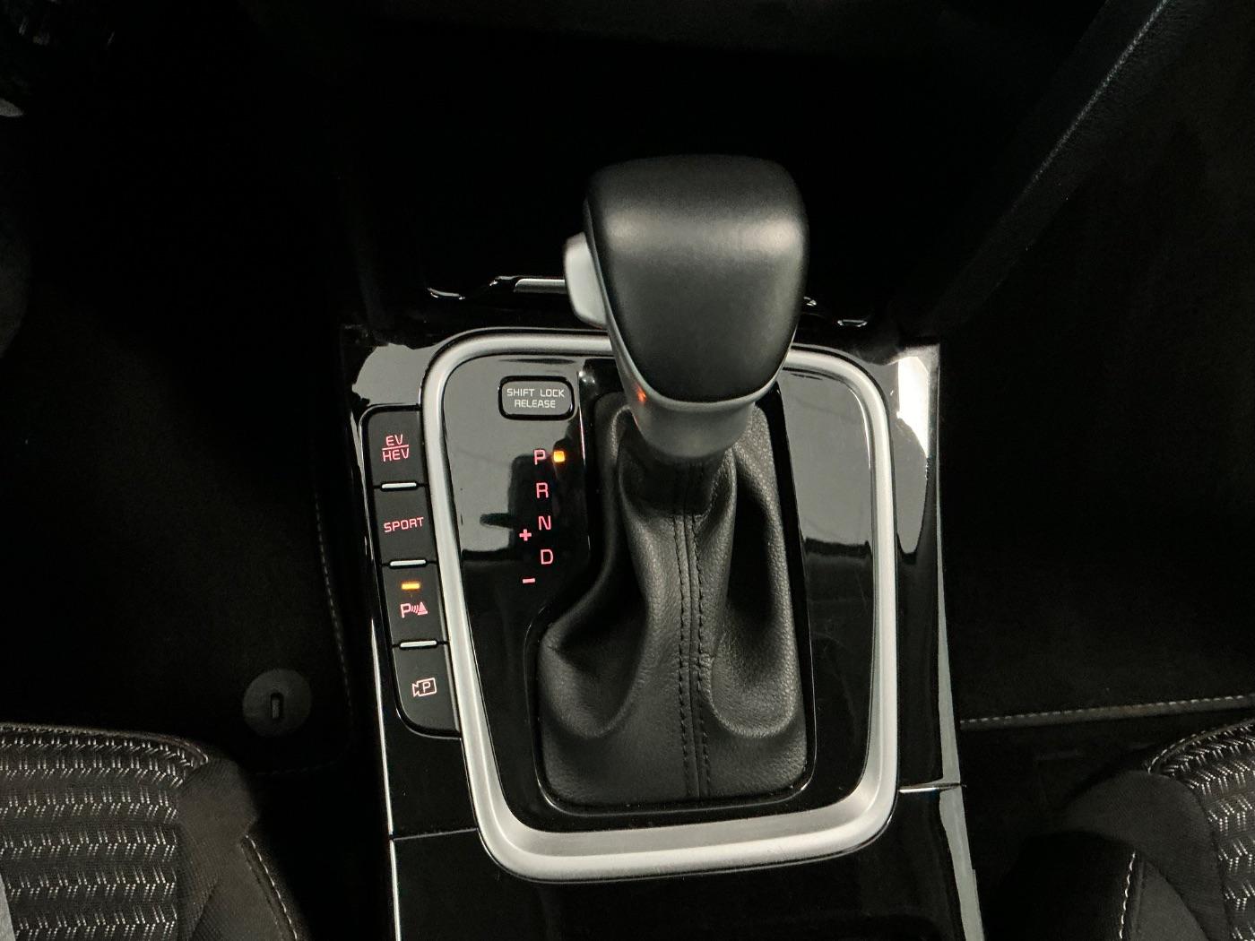 Kia cee'd SW 1.6 PHEV Vision LED+SHZ+2xKlima+LM