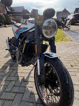 Husqvarna Vitpilen 401 - Offers