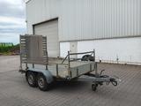 Saris F30 mit Rampe - Saris LKWs