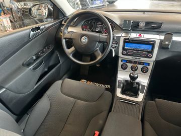 Volkswagen Passat Variant *TEMPO*KLIMA*SZHZ*