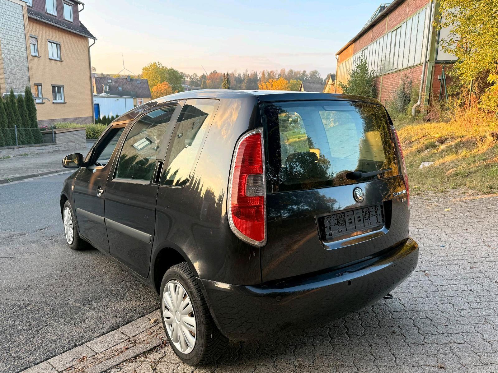 Skoda Roomster 2010 — photo 6