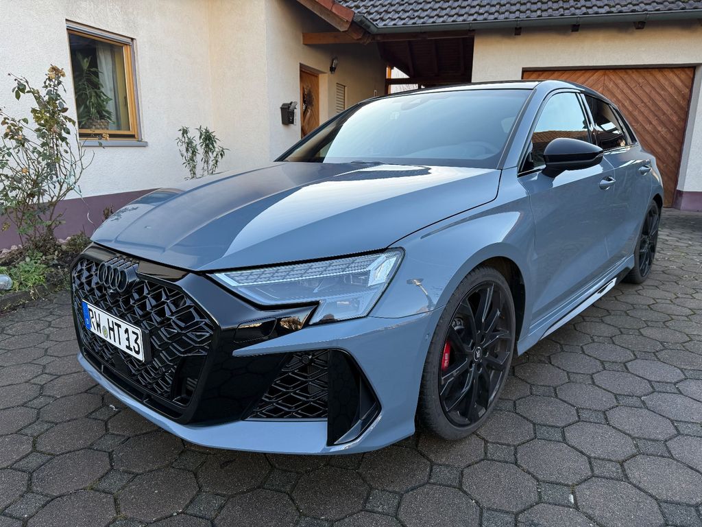 Audi RS3