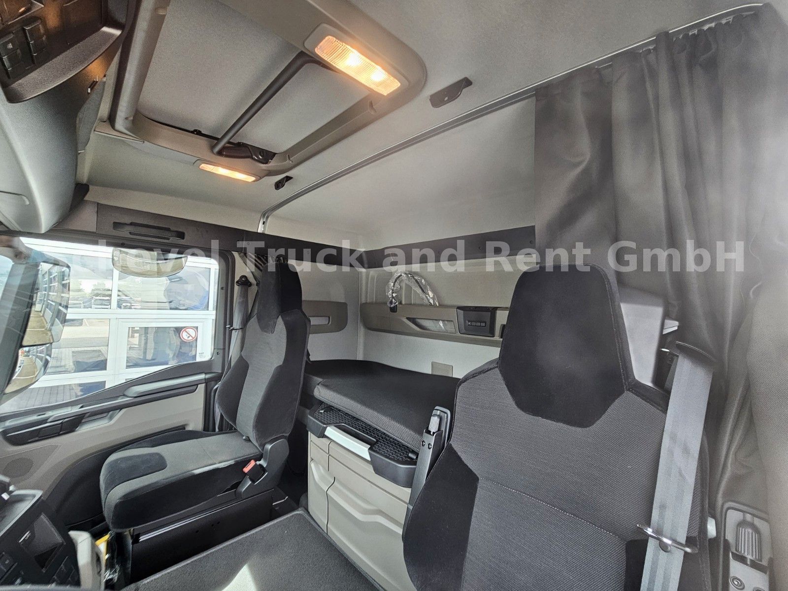Fahrzeugabbildung MAN TGS 26.480 6x2-4 BL MEILLER RS 21.65 Funkferbed.