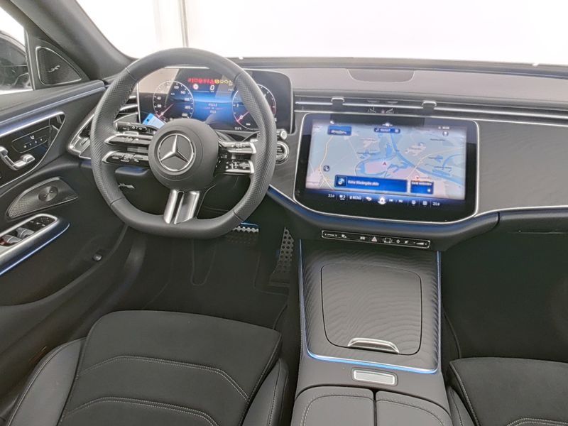 Mercedes-Benz E 220 d T |AMG|Edition|NIGHT|DISTR|KEYL|NAVI|AHK