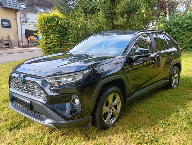 Toyota RAV 4 RAV4 Hybrid 4x2 Team Deutschland