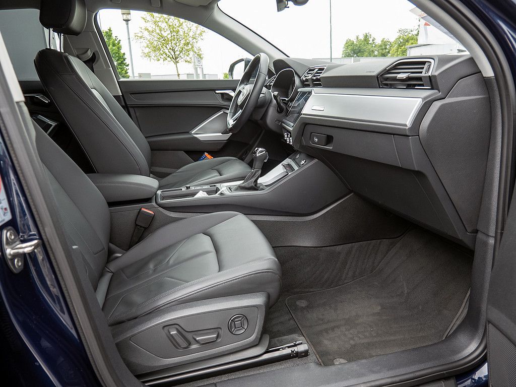 Audi Q3 Sportback 45 TFSI quattro SHZ NAVI AHK ACC foto 2