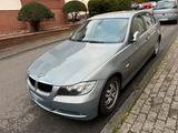 BMW Her Verkaufe ich Auto BMW 3er Reihe - BMW aus 2006: 3er