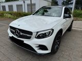 Mercedes-Benz GLC 43 AMG 4MATIC*HUD*PANO*BURMESTER - Mercedes-Benz GLC 43 AMG von privat