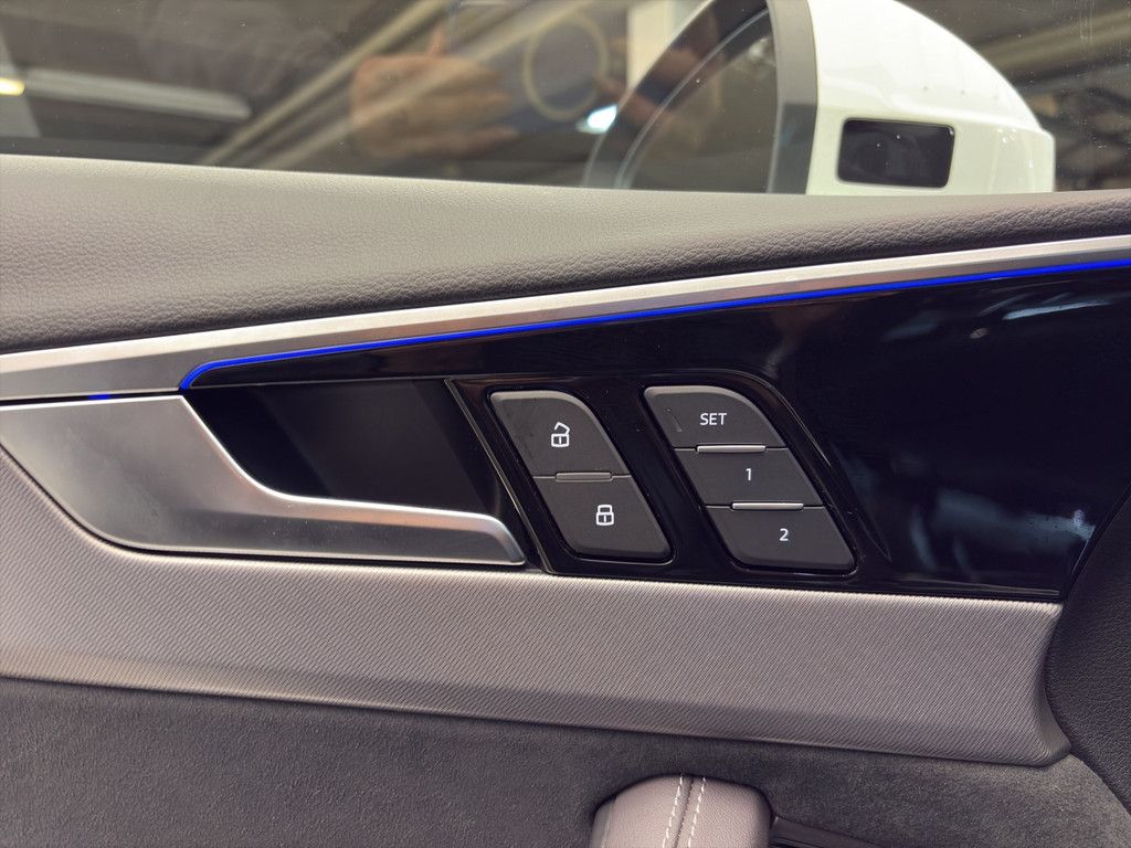Audi A4 - Bild 25
