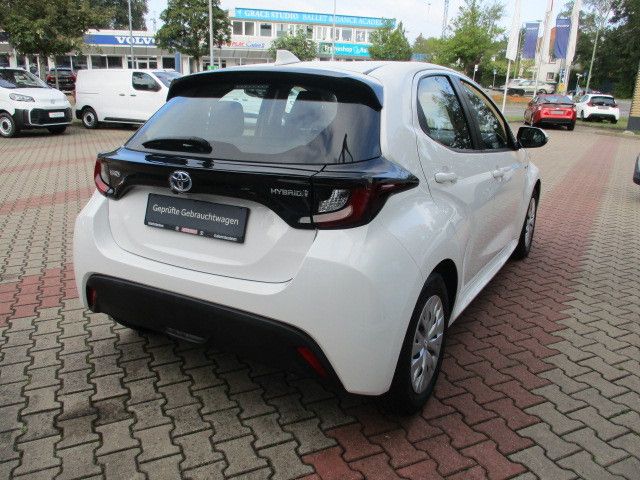 Fahrzeugabbildung Toyota Yaris Hybrid Business Edition