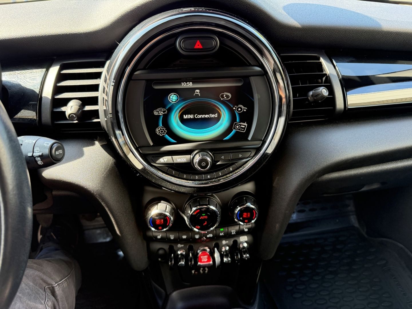 Fahrzeugabbildung MINI Cooper Mini  Seven Chili 1.5 One