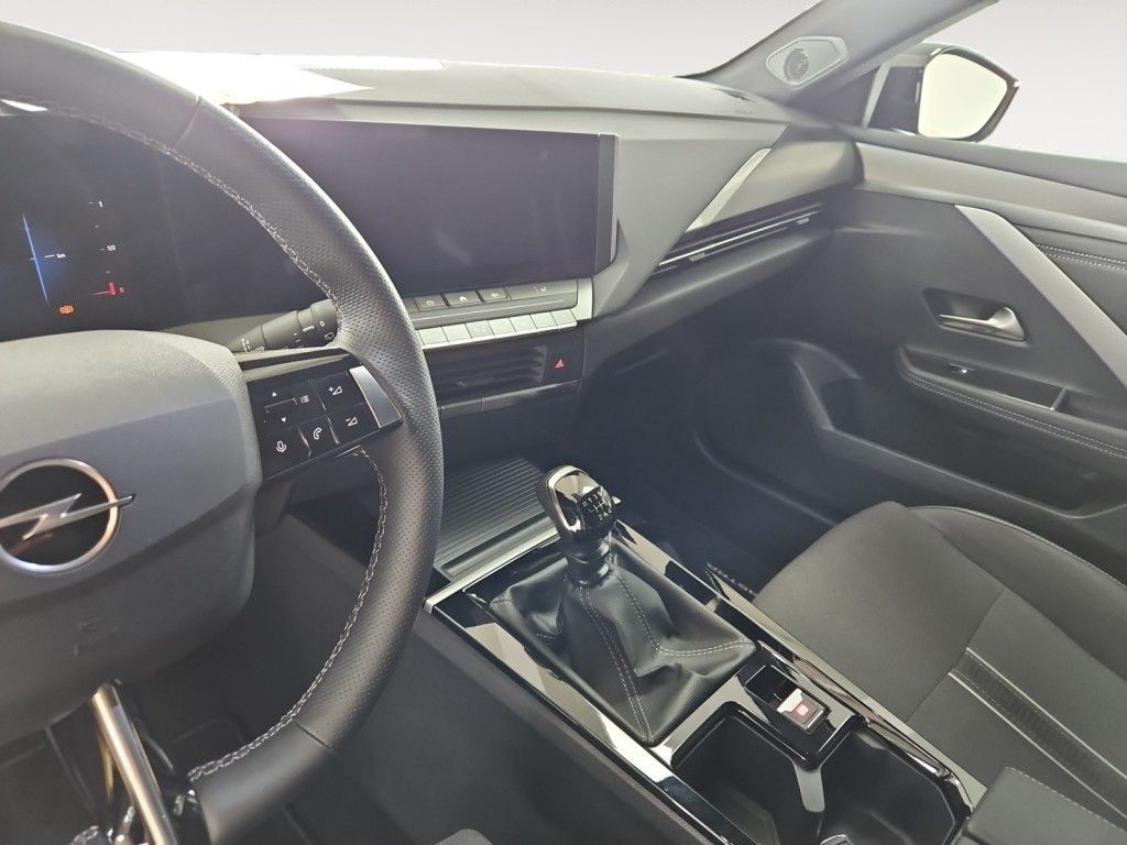 Opel Astra - Bild 2