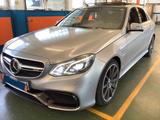 Mercedes-Benz E 63 AMG S 4Matic Lim. +LED+MATT+PANO+ACC+B&O - Mercedes-Benz E 63 AMG: Limousine