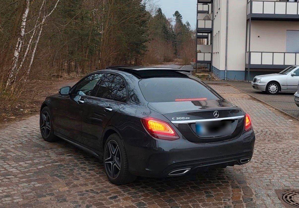 Mercedes-Benz C 300