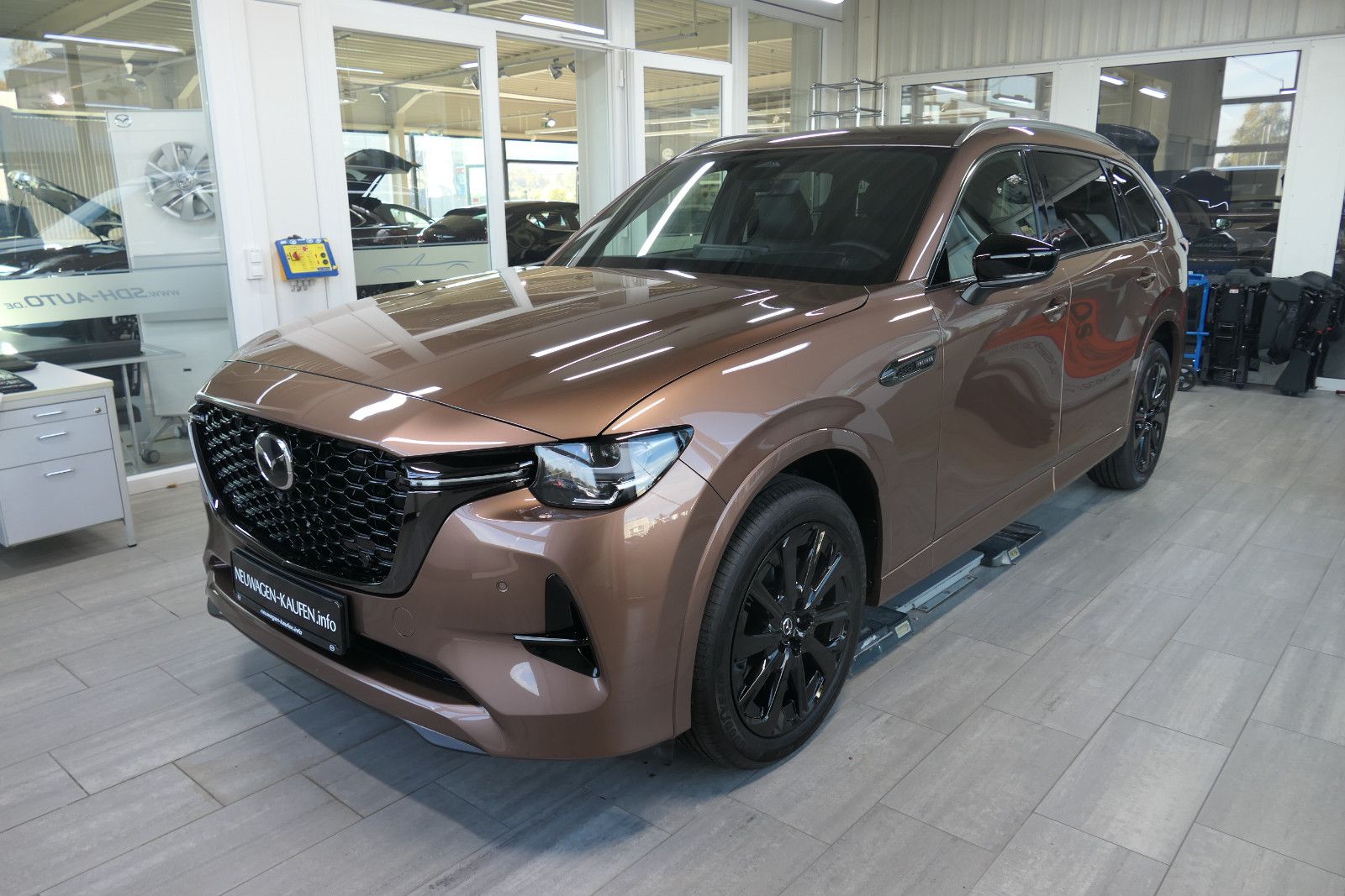Mazda CX 80 2026 e-SKYACTIV Homura Plus 7 Sitze imagem 2