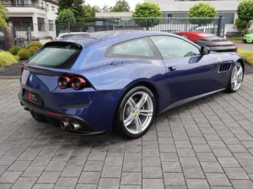 صورة 9 لـ 2017 Ferrari GTC4LUSSO