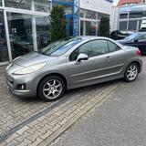 Peugeot 207 CC Premium 150 THP - Peugeot 207: 150 Thp