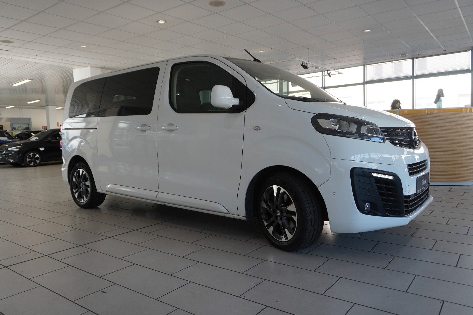 Fahrzeugabbildung Opel Zafira Life 2.0D EDITION "M" NAVI/KAMERA/HUD/AHK