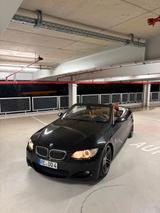 BMW 335i E93 M-Paket - BMW 335 in Herne
