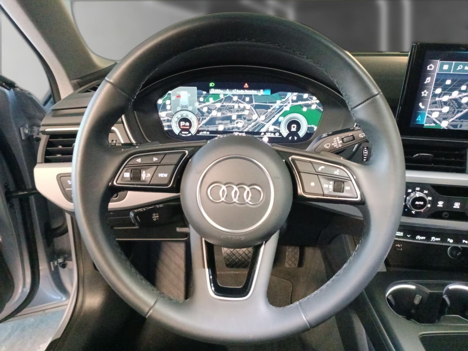 Audi A4 - Bild 11