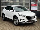 Hyundai Tucson blue Intro Edition 2WD Navi Kamera PDC... - Hyundai Gebrauchtwagen in Krefeld