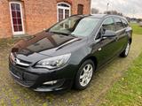 Opel Astra J Sports Tourer Style*Bi-Xenon/TÜV NEU* - Opel Astra: Style