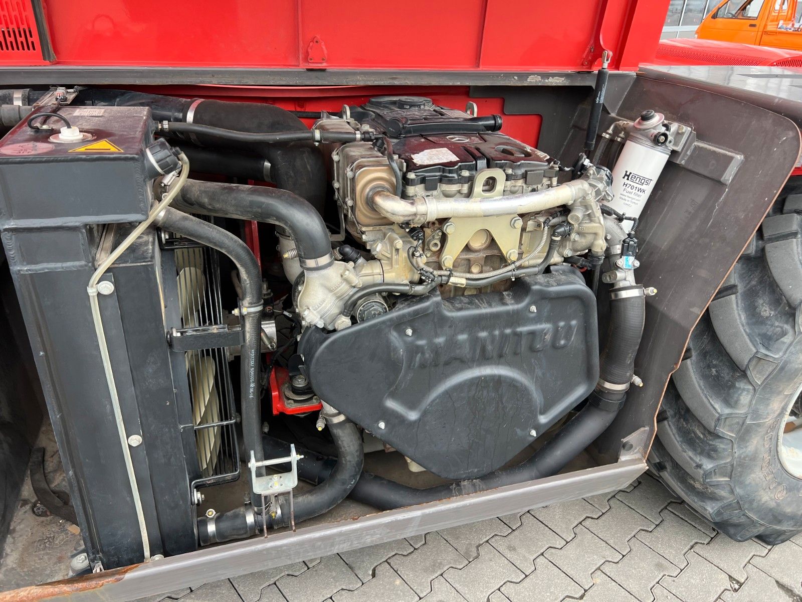 Fahrzeugabbildung Manitou MRT 2150 + / nur 2.463h! / Funk / Gabel
