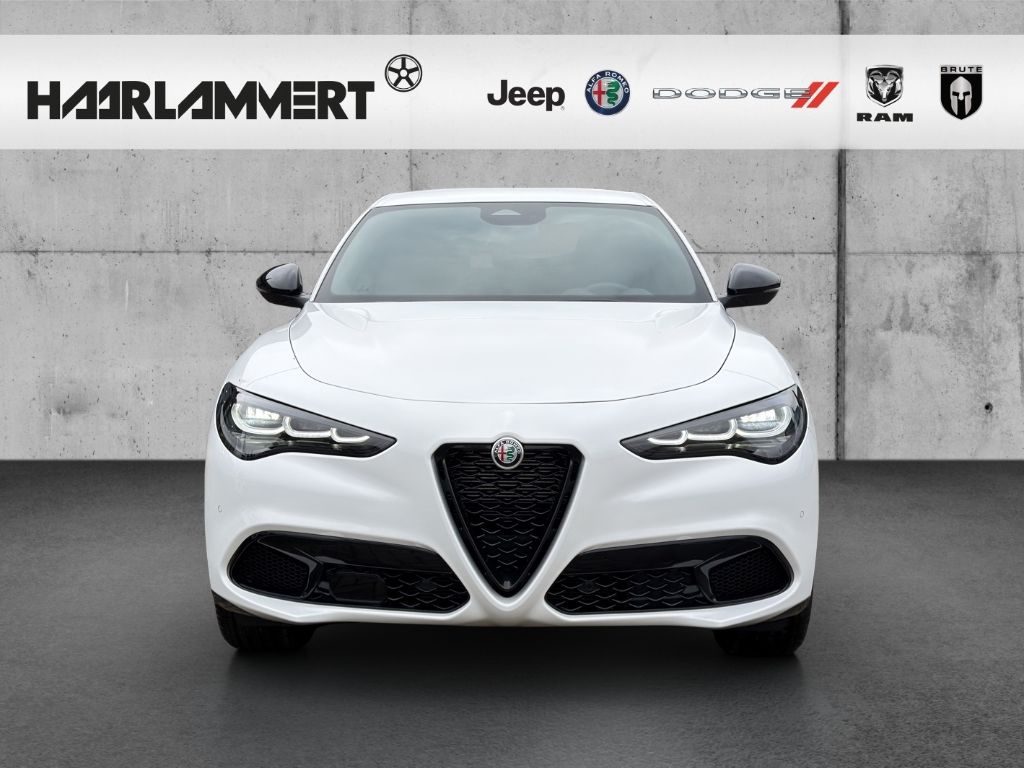 Alfa Romeo Stelvio - Bild 4